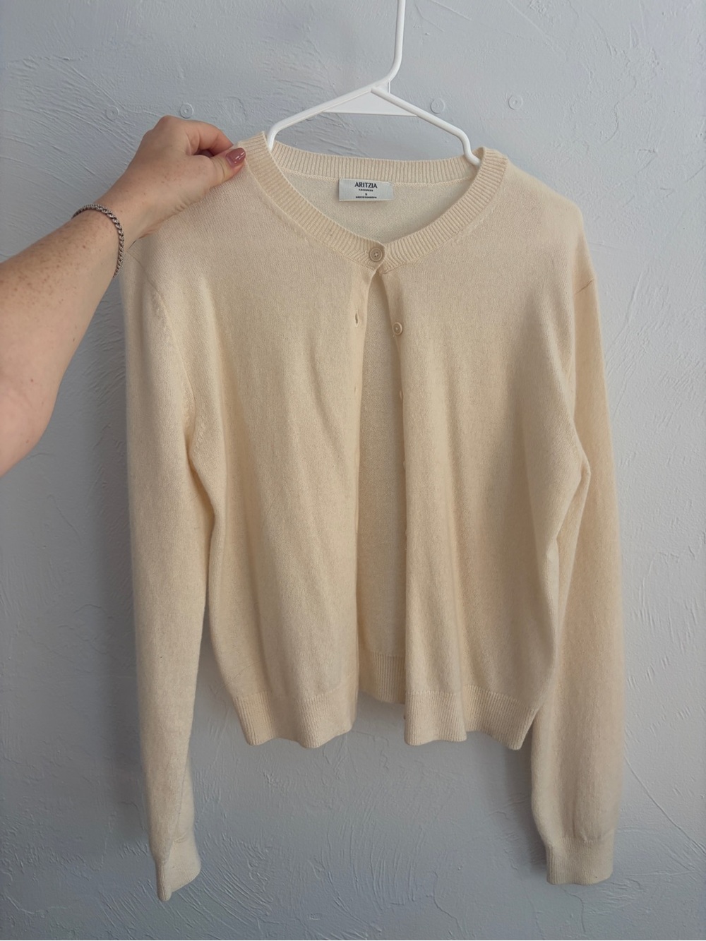Aritzia Cream Button-Front Cashmere Cardigan Sweater